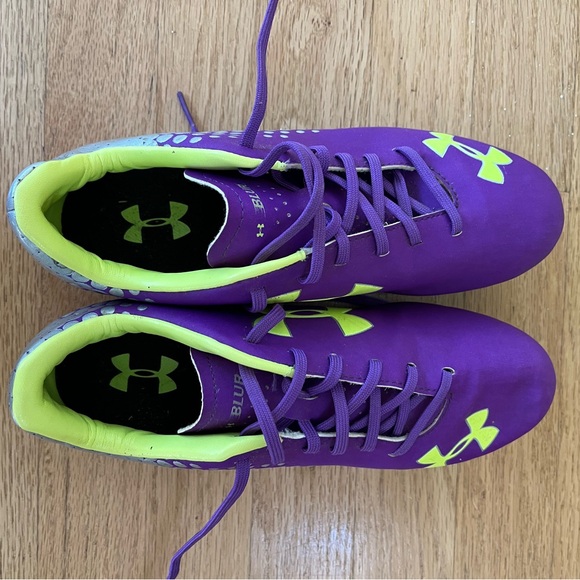 Underarmor Women’s Burst Cleats - Picture 5 of 7